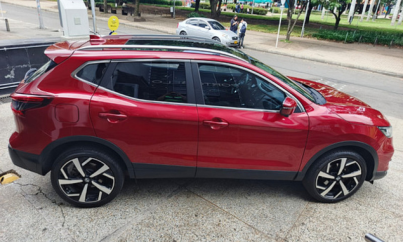 Nissan Qashqai 2.0 E...