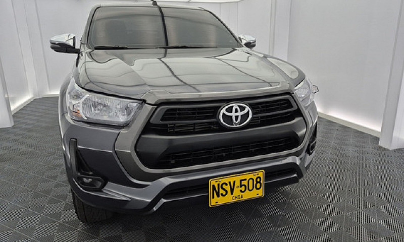 Toyota Hilux Mt 2.4 ...