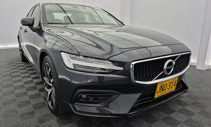 Volvo S60  T4 Moment...