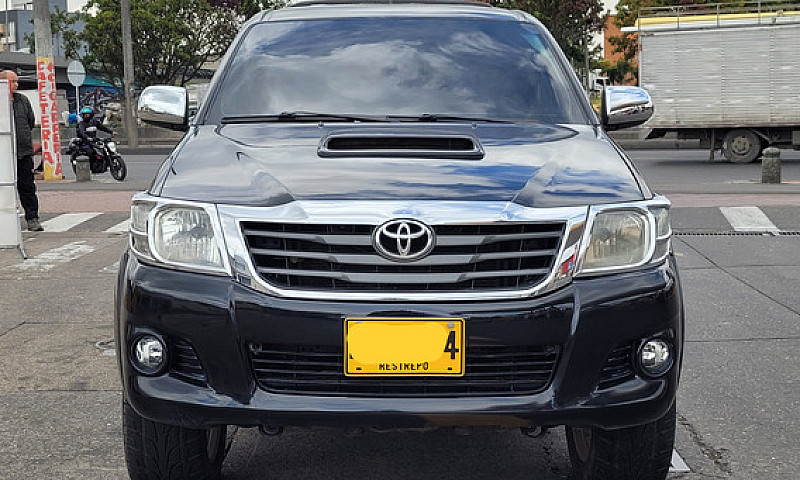 Toyota Hilux 2.5 Imv...