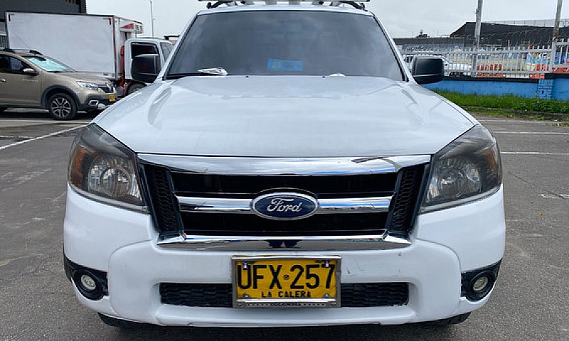 Ford Ranger Xlt Mt 2...