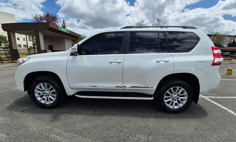 Toyota Prado 3.0 Tx-...