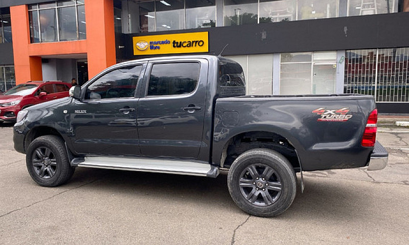 Toyota Hilux 2.5 Imv...