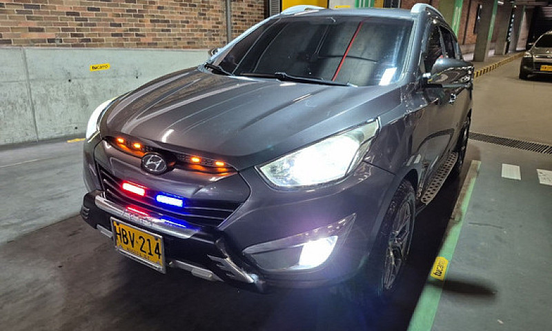 Hyundai Tucson Ix-35...