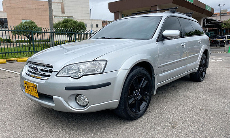 Subaru Outback 3.0 R...