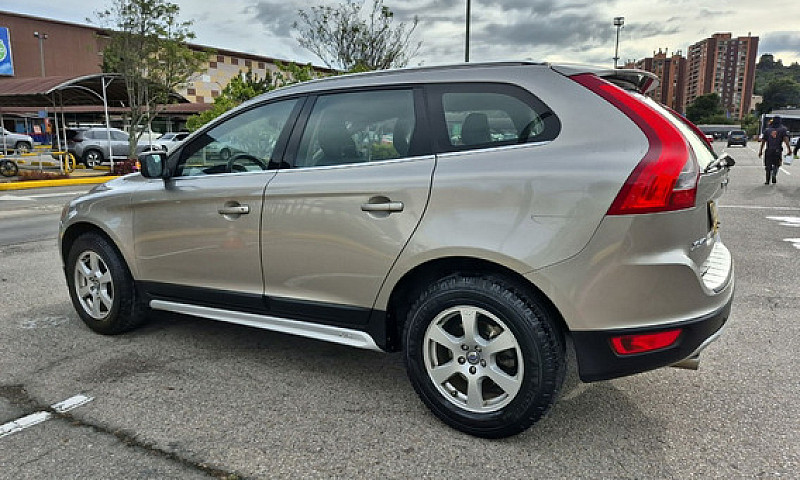Volvo Xc60 2.0 T5 Fw...