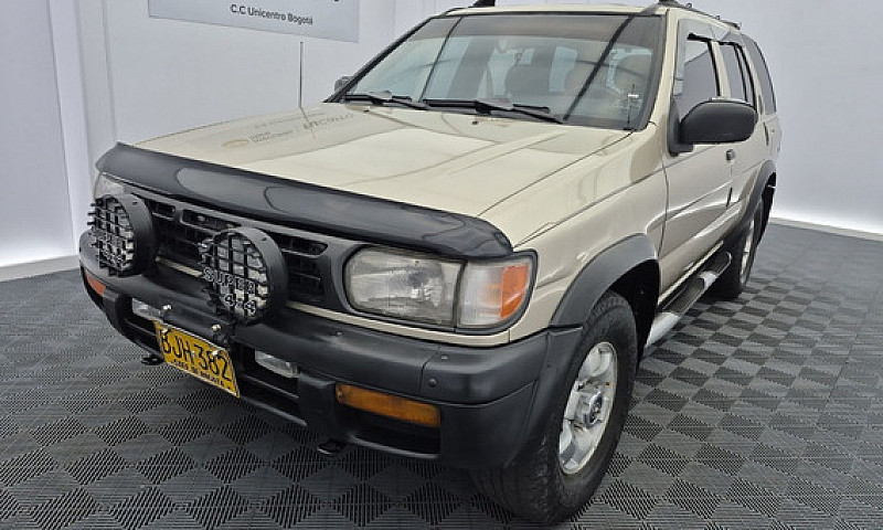Nissan Pathfinder 3....