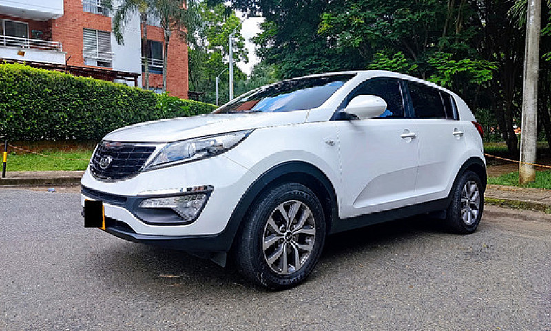 Kia Sportage 2.0 Rev...