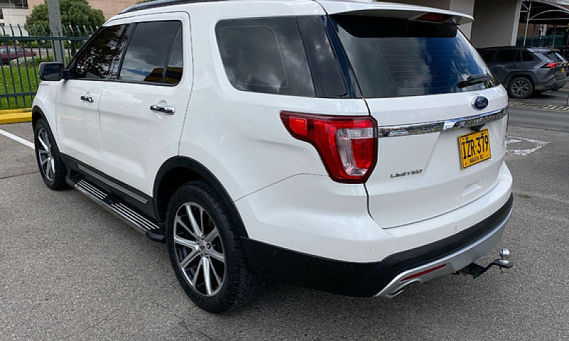 Ford Explorer 3.5 Li...