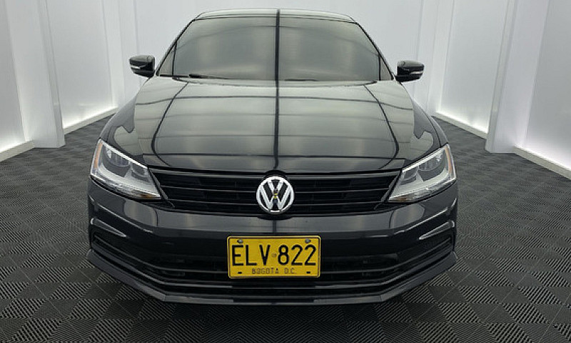 Volkswagen Jetta 2.0...