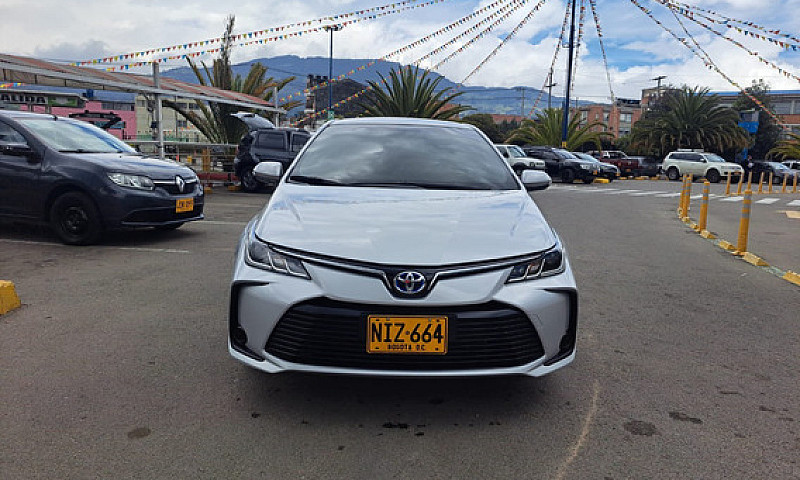 Toyota Corolla Hibri...