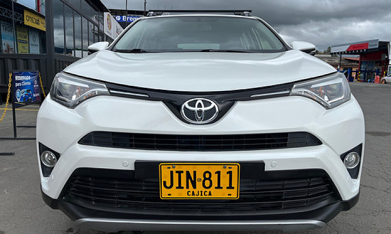 Toyota Rav4 2.0Cc At...
