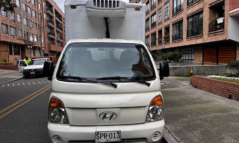 Hyundai Porter 2.6  ...
