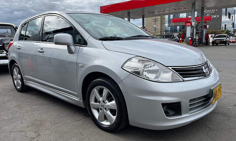 Nissan Tiida 1.8Cc A...