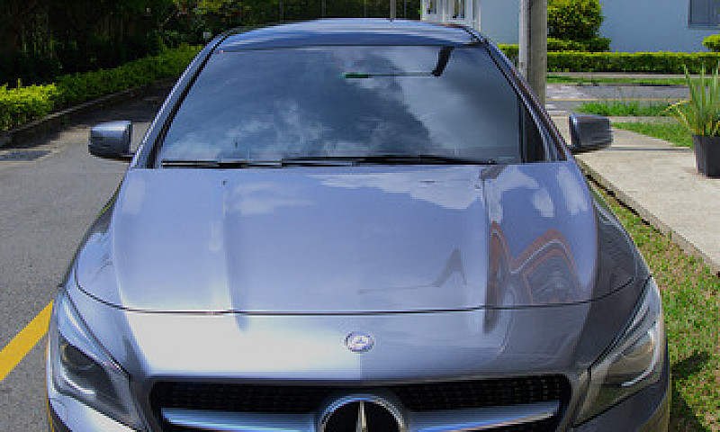 Mercedes-Benz Clase ...