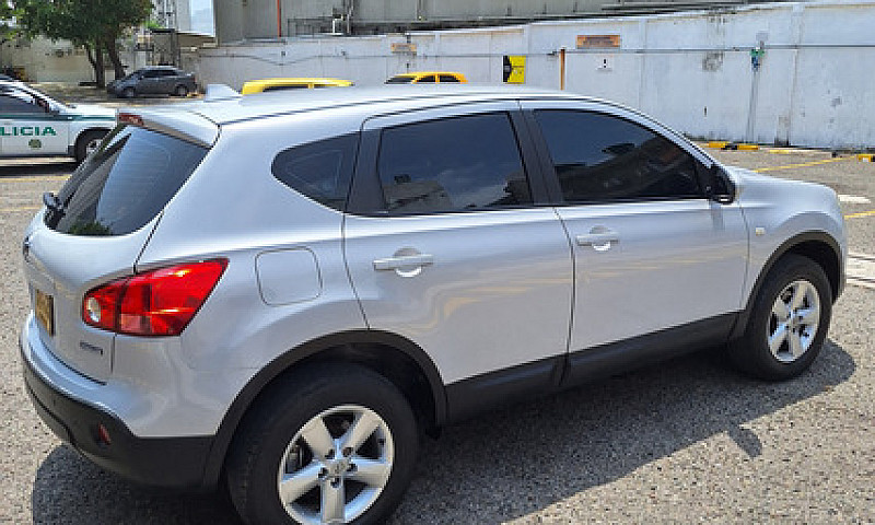 Nissan Qashqai 2.0L ...