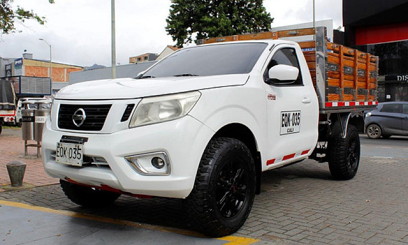 Nissan Frontier 2.5 ...