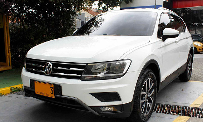 Volkswagen Tiguan Of...