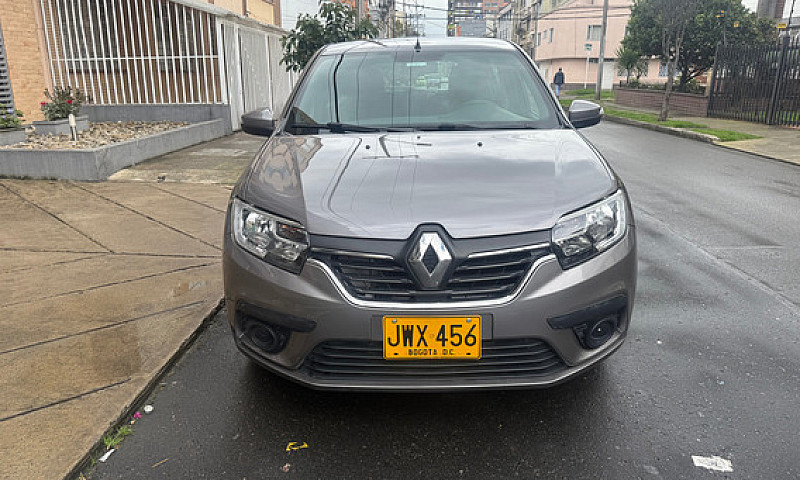 Renault Sandero 1.6L...