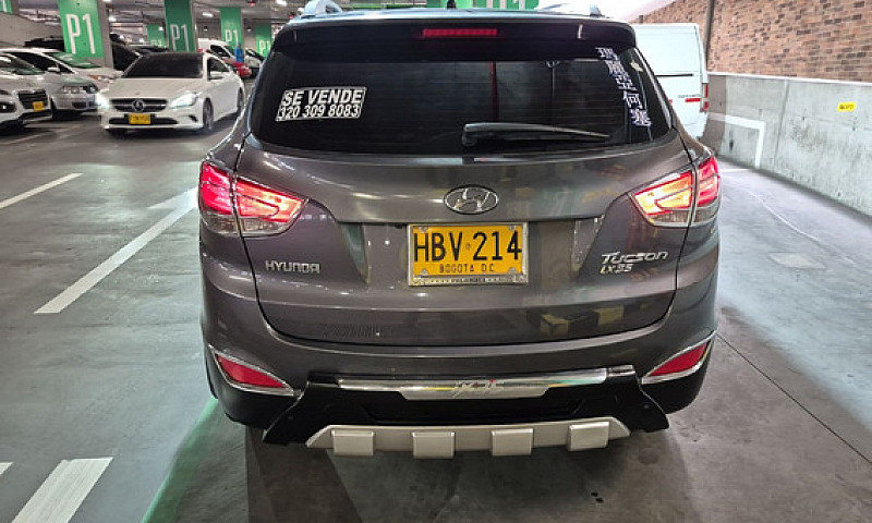 Hyundai Tucson Ix-35...