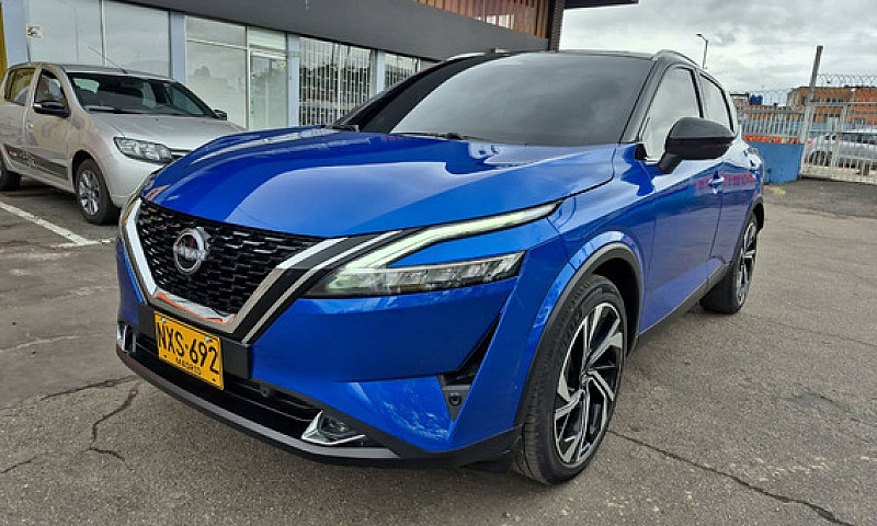 Nissan Qashqai 1.3 E...