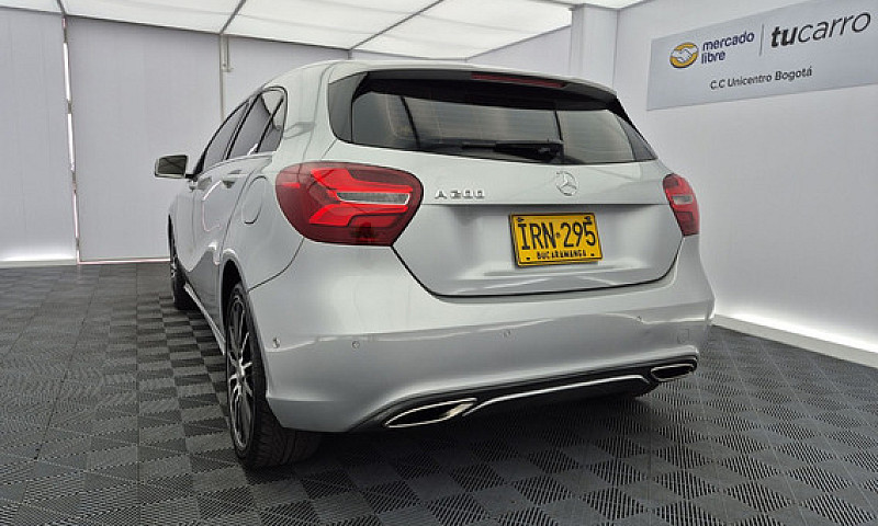 Mercedes-Benz Clase ...