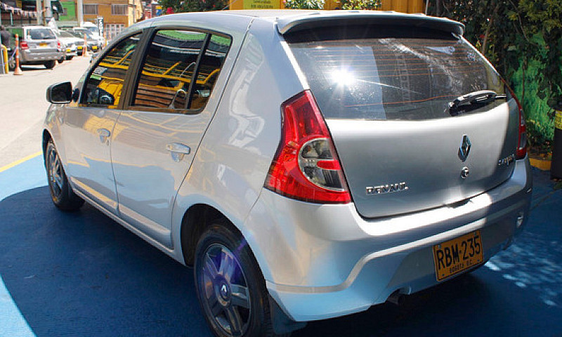 Renault Sandero 1.6 ...