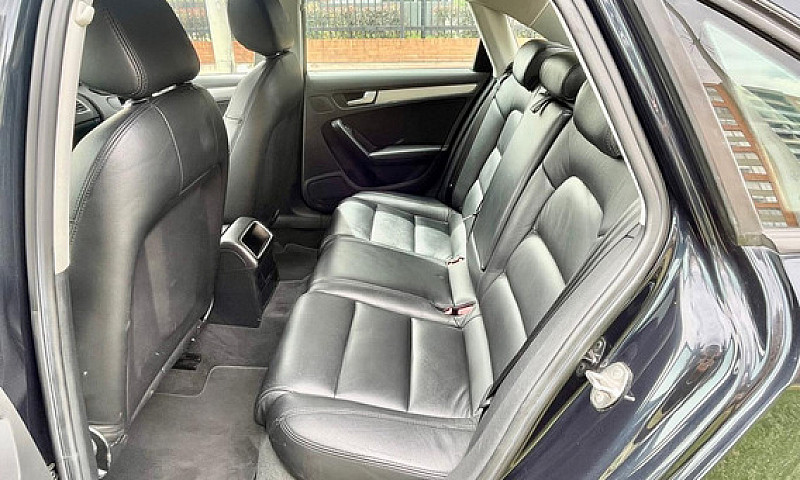 Audi A4 1.8 Tfsi Com...