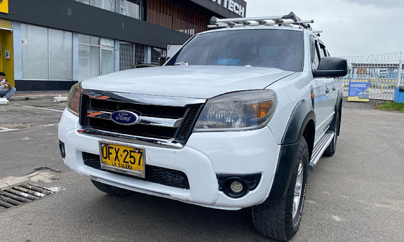 Ford Ranger Xlt Mt 2...