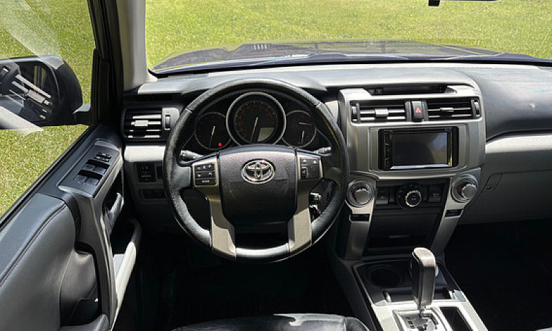Toyota 4Runner 4.0 S...