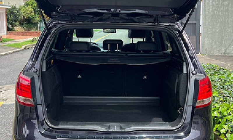 Mercedes-Benz Clase ...