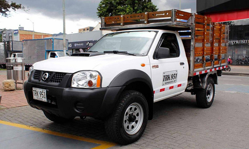 Nissan Frontier D22 ...