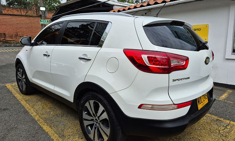 Kia Sportage 2.0 Rev...