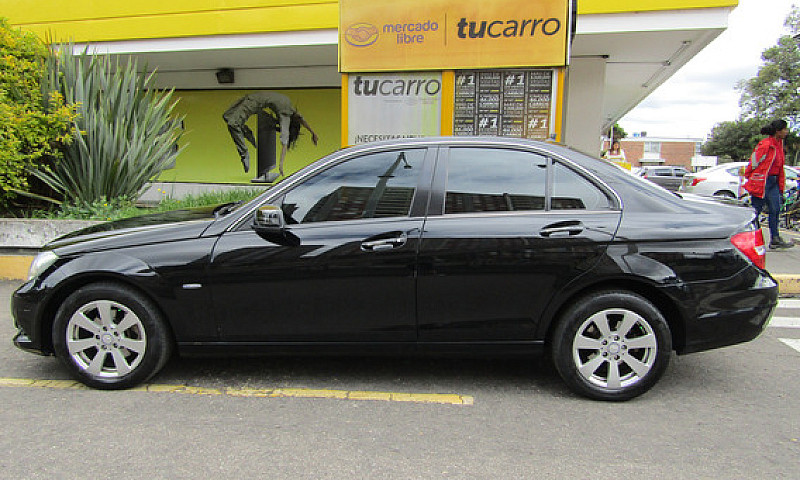 Mercedes-Benz Clase ...