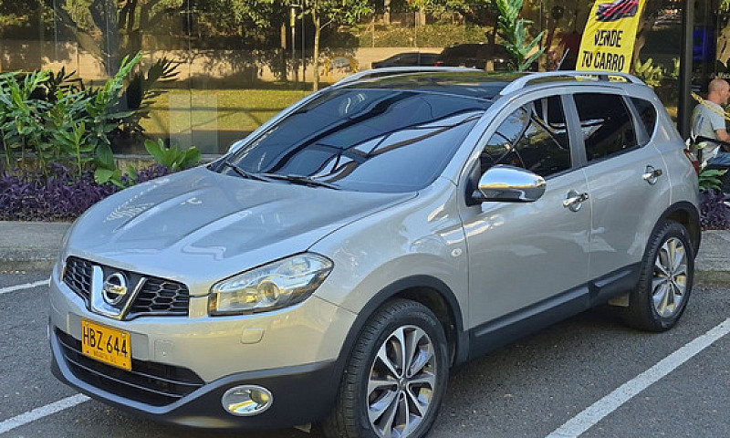Nissan Qashqai 2.0 4...