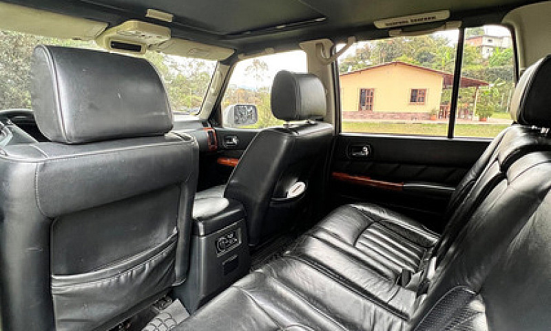 Nissan Patrol 3.0 Y6...