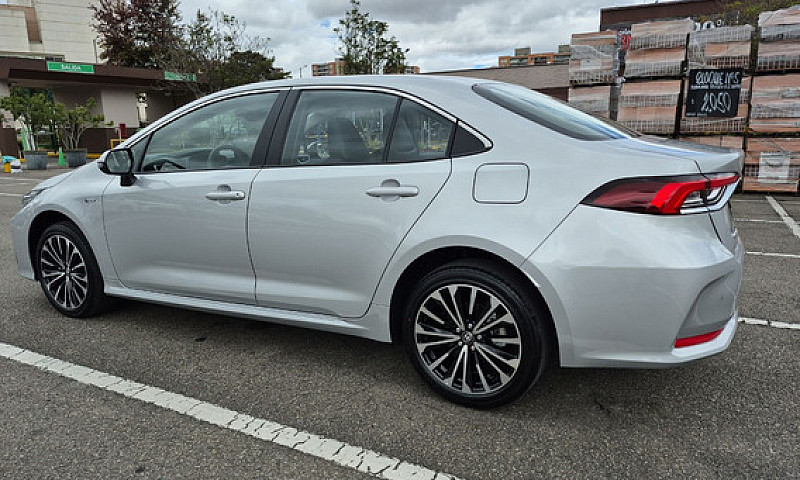 Toyota Corolla Hev S...