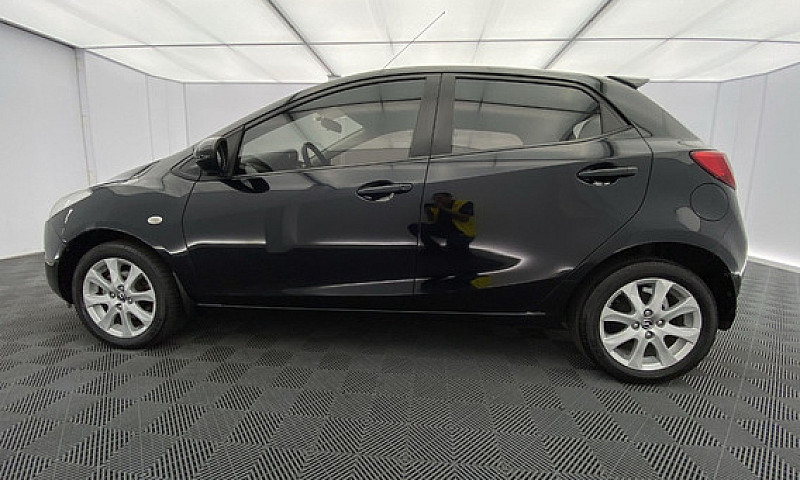 Mazda 2 1.5 15Ha1C...