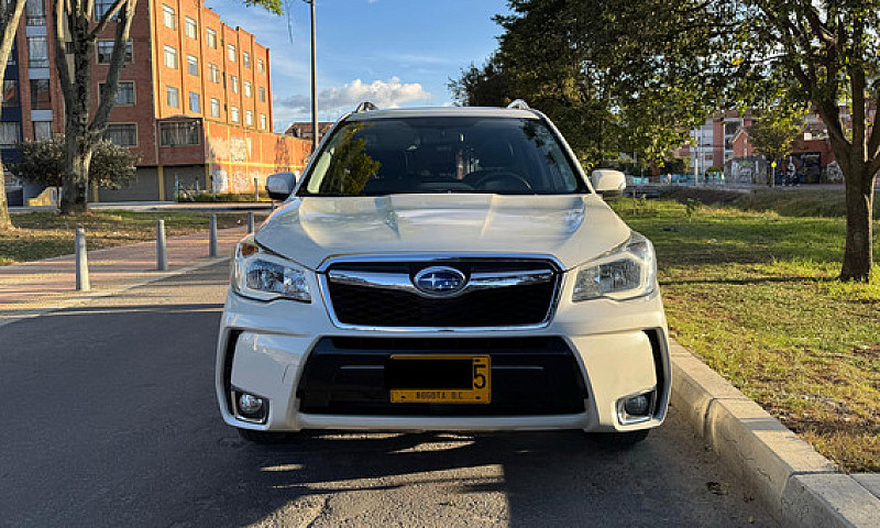 Subaru Forester 2.0 ...