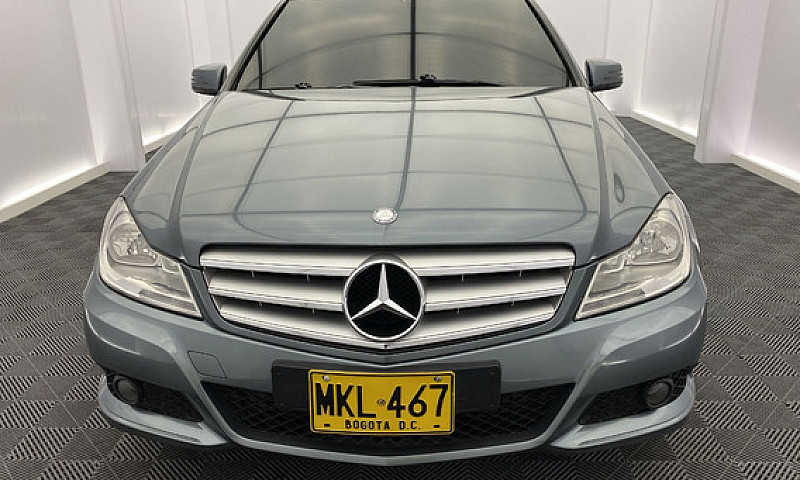 Mercedes Benz  C 180...