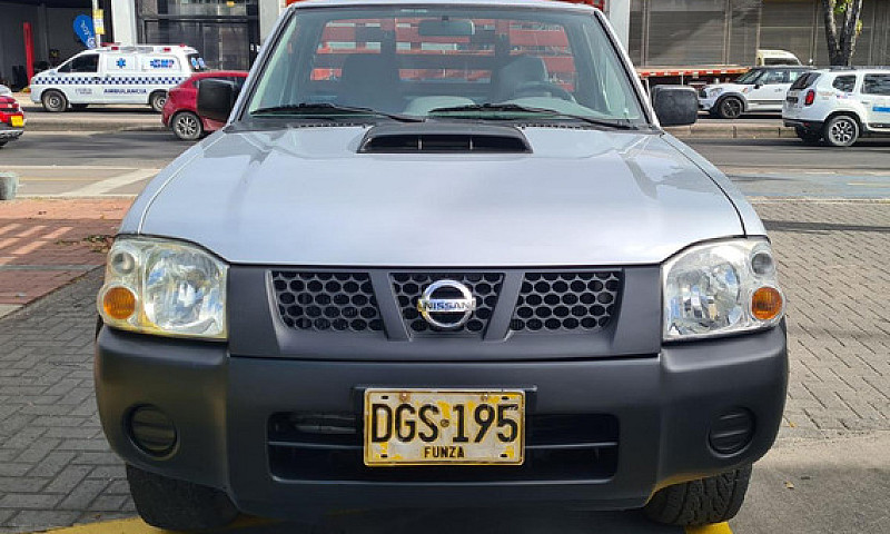 Nissan Frontier D22 ...