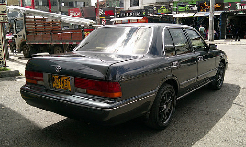 Toyota Crown Super S...