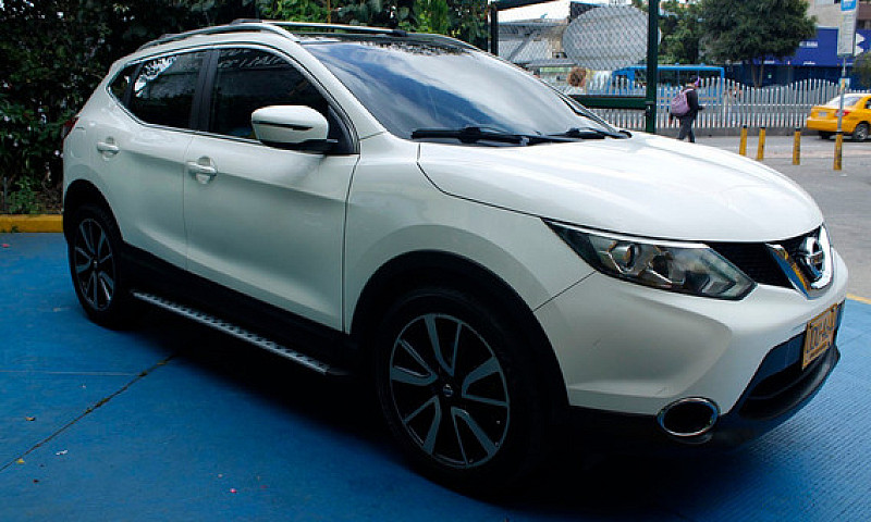 Nissan Qashqai 2.0 E...