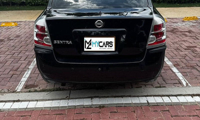 Nissan Sentra 2.0 Sl...
