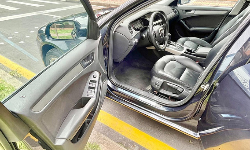 Audi A4 1.8 Tfsi Com...