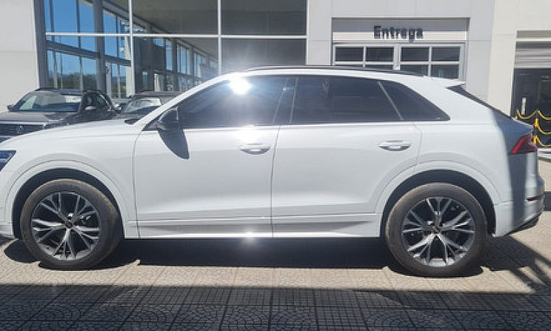 Audi Q8 55 Tfsi 340H...