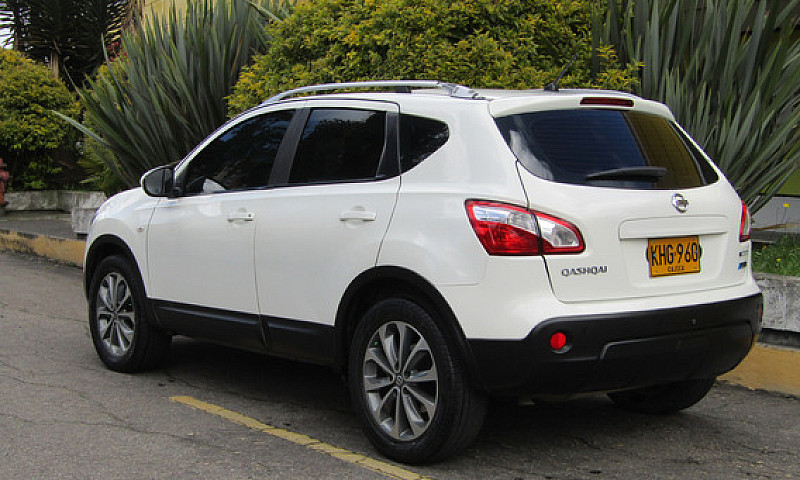 Nissan Qashqai 2.0 4...