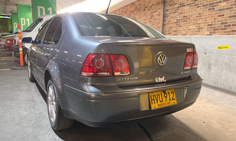 Volkswagen Jetta V 2...
