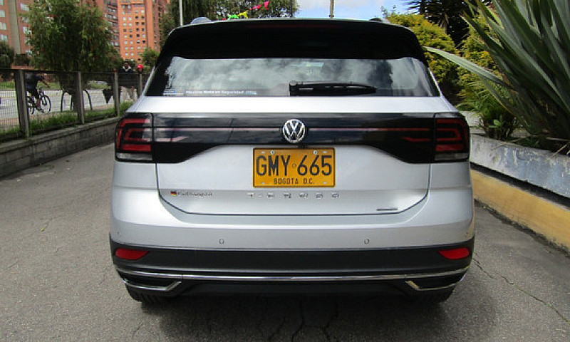 Volkswagen T-Cross 1...