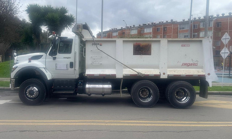 International 7600 S...